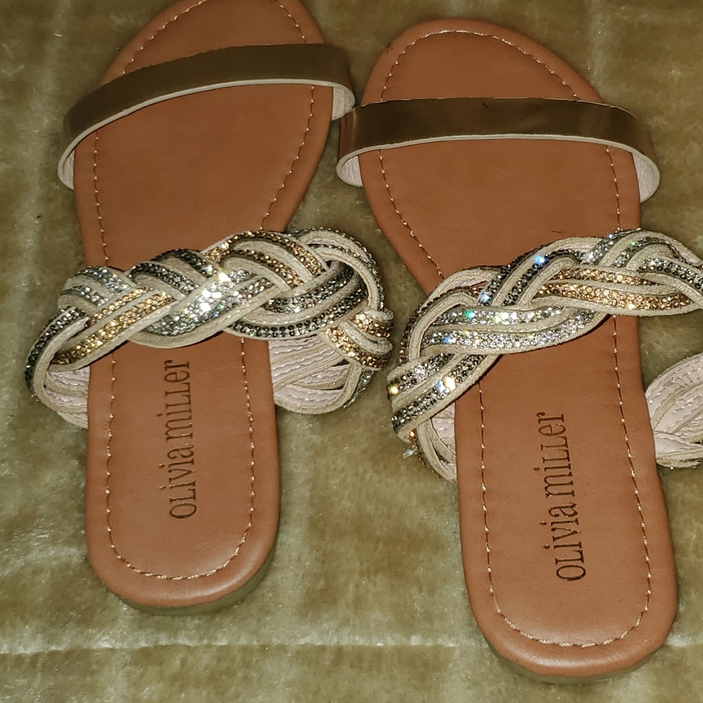 Olivia Miller Cute Gold Sparkle Sandals Size 6